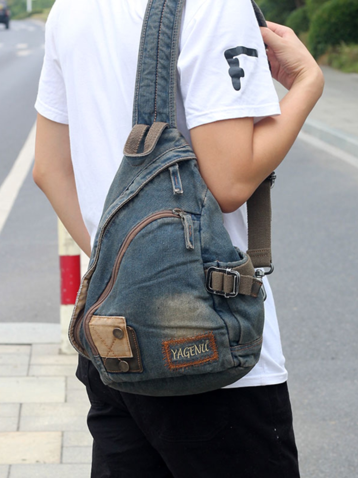 กระเป๋าสะพายข้างยีนส์สไตล์เรโท - Vintage Fashion Model บทวิจารณ์และราคา