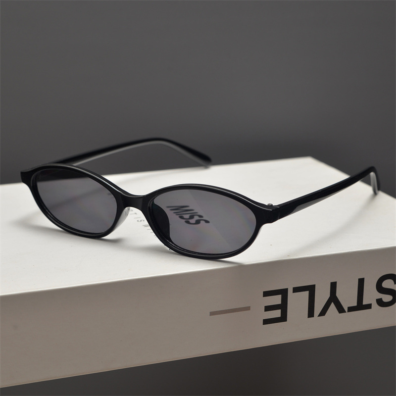 แว่นกันแดดทรงแคทอายแบบย้อนยุคส - Vintage Fashion Glasses บทวิจารณ์และราคา