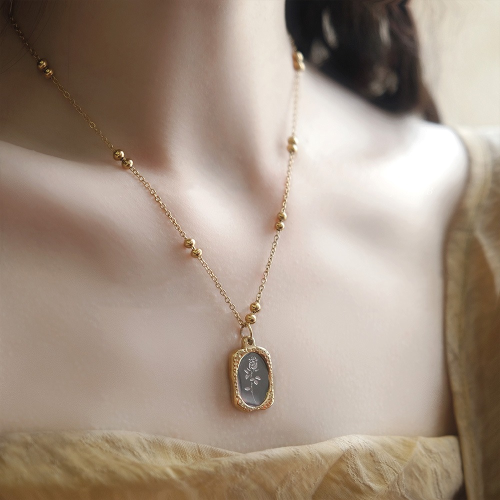 สร้อยคอจี้รูปดอกกุหลาบสลักลายว - Vintage Fashion Tags บทวิจารณ์และราคา