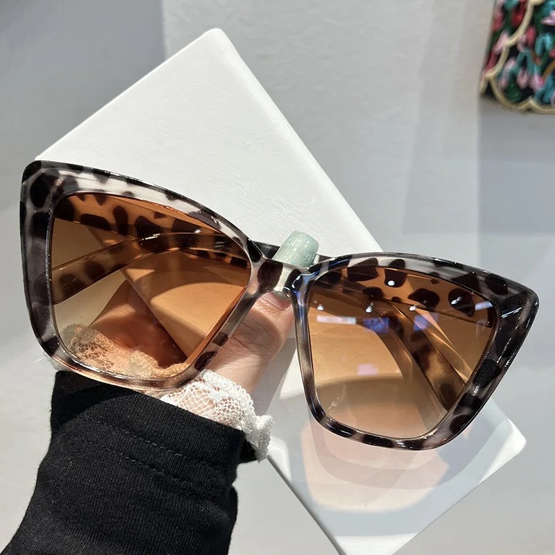 แว่นกันแดดทรงแคทอายสุดฮิตสำหรั - Vintage Fashion Glasses บทวิจารณ์และราคา