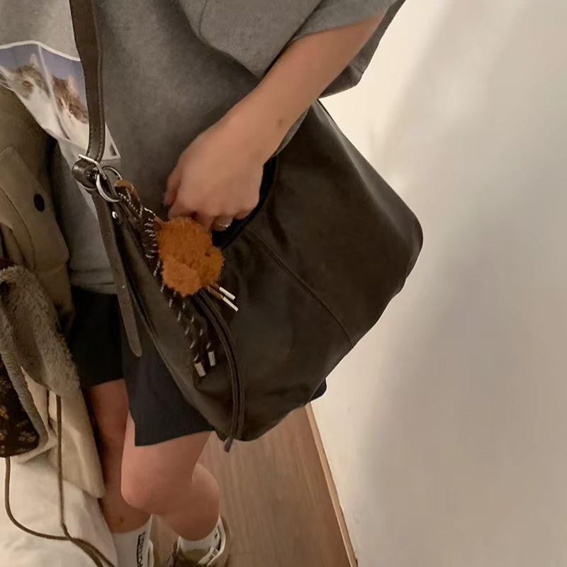 กระเป๋าใต้วงแขนขนาดใหญ่สไตล์วิ - Vintage Fashion For Women บทวิจารณ์และราคา